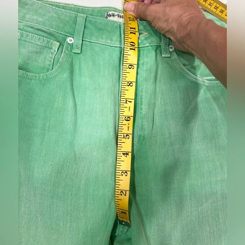 Free People The Pacifica High Rise Slim Straight Leg Jeans in Kelly Green.Sz 27